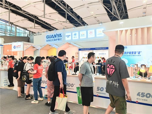 直擊光亞展∣冠雅展位成焦點，國內(nèi)外客商共贊產(chǎn)品魅力